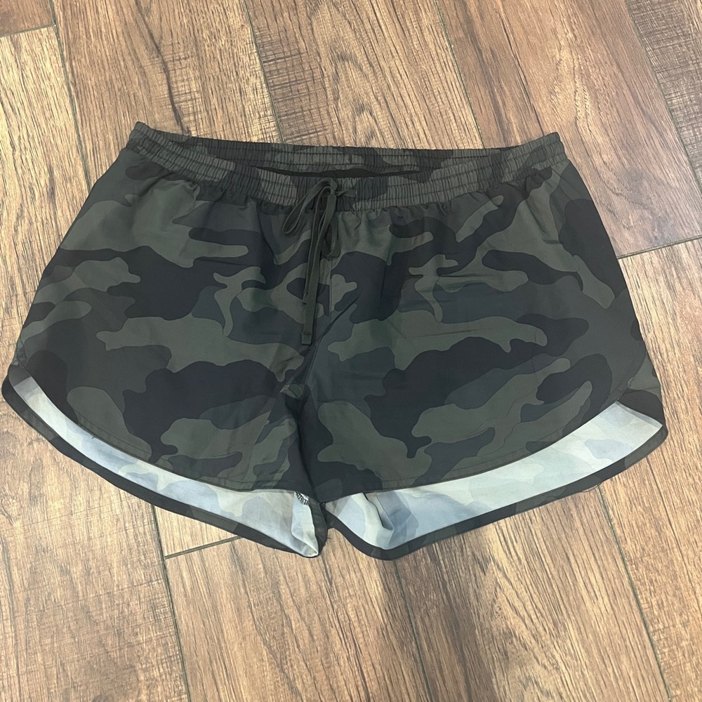 Old Navy Dolphin Hem Running Shorts
